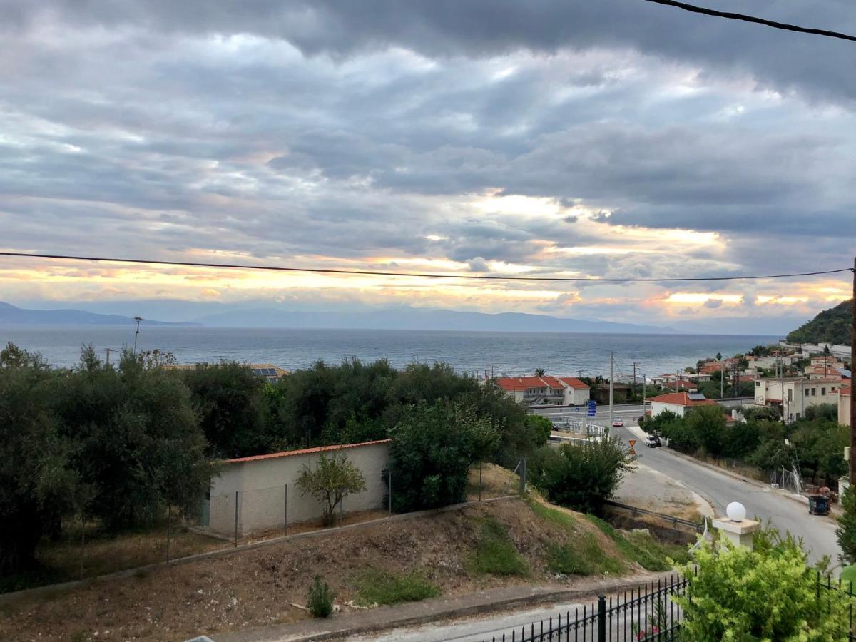 Paralia Platanou Seaview House Exteriör bild